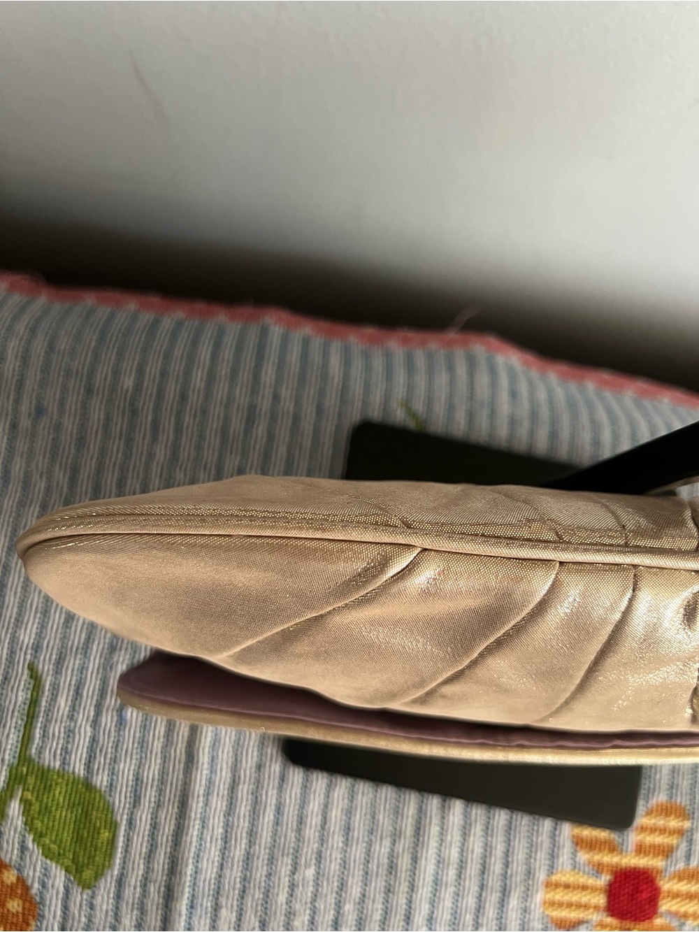 Coach Pleated Metallic Gold Leather Wristlet Clutch EUC - Picture 9 of 10